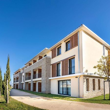 Ibis Styles Cabries Aix-En-Provence Tgv Hotel Buitenkant foto