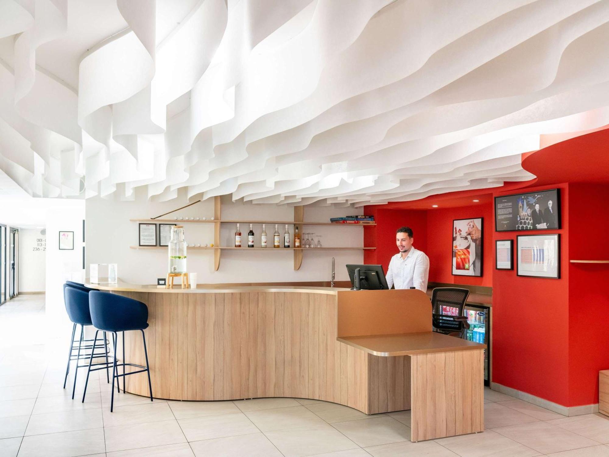 Ibis Styles Cabries Aix-En-Provence Tgv Hotel Buitenkant foto